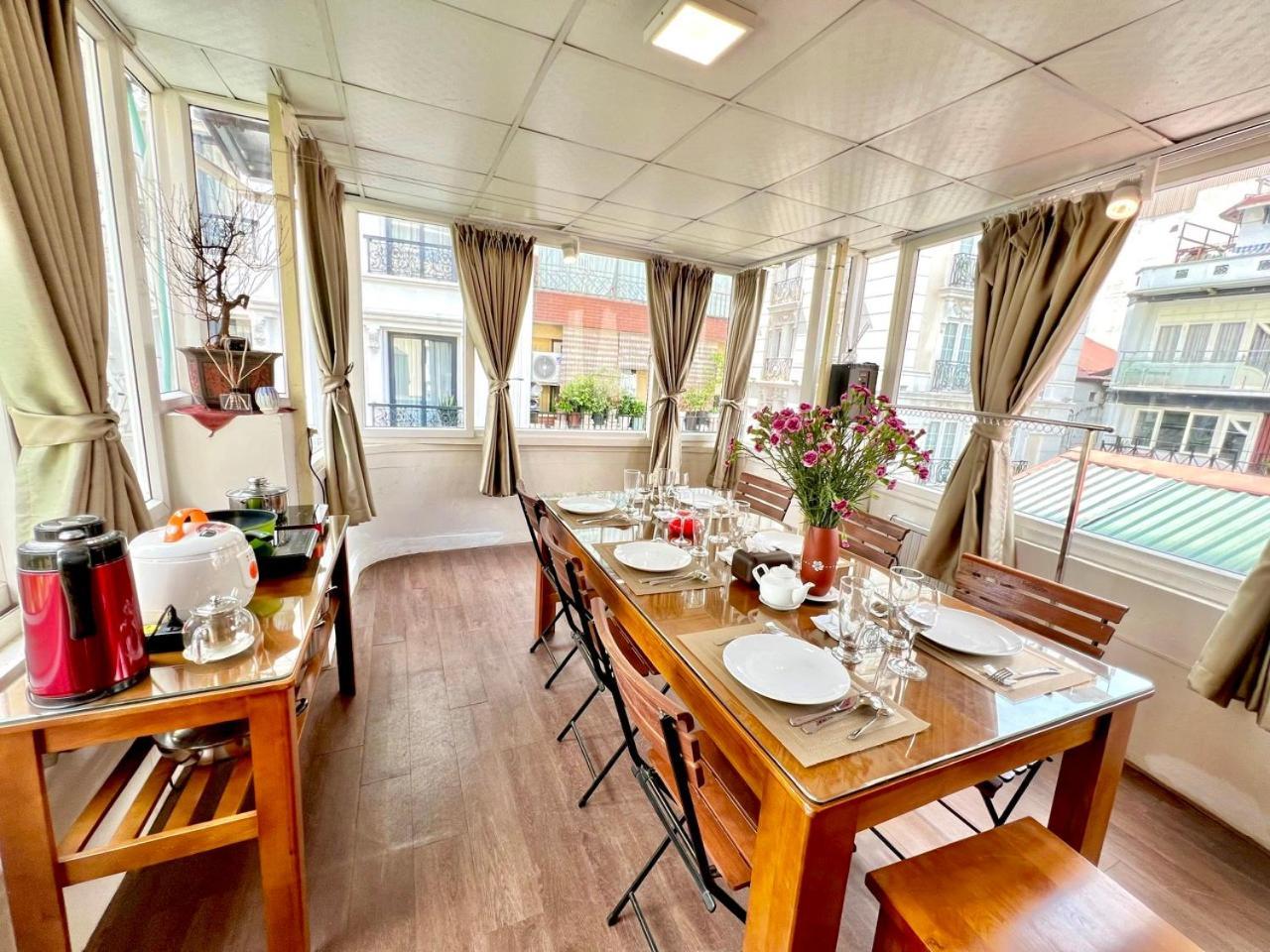Old Quarter Luminous Retreat Apartment Hanoi Exterior photo